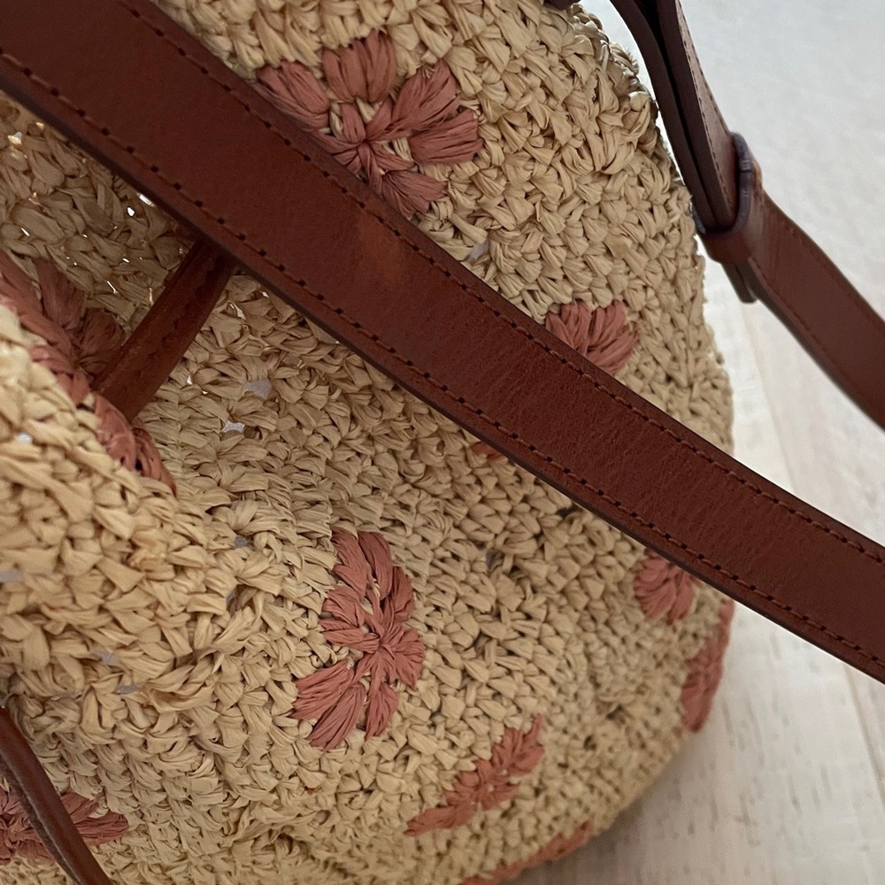 Sezane Large Farrow Bag with Pale Pink Flowers - Picture 8 of 12